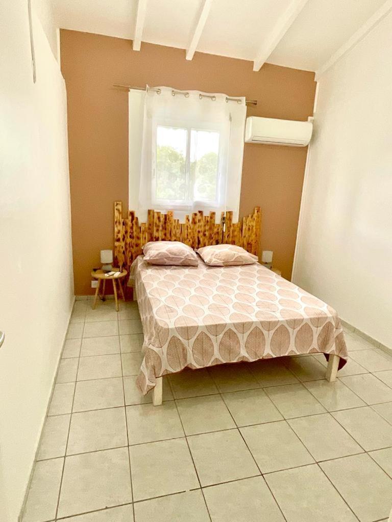 Appartamento Location Les Flamboyants Sainte-Anne  Esterno foto